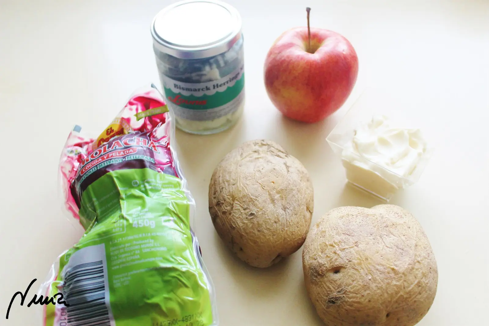 Ensaladilla de remolacha con arenques: ingredientes