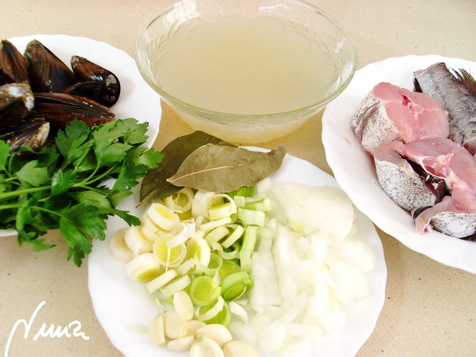Merluza en salsa con mejillones: ingredientes