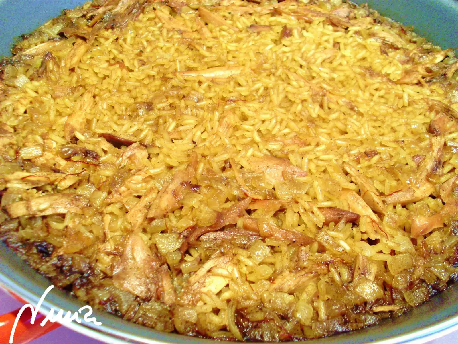 Arroz de perdiz, paso 7: Echar el caldo y dejar cocer 16-18 minutos a fuego medio, los últimos 3-4 minutos tapar…