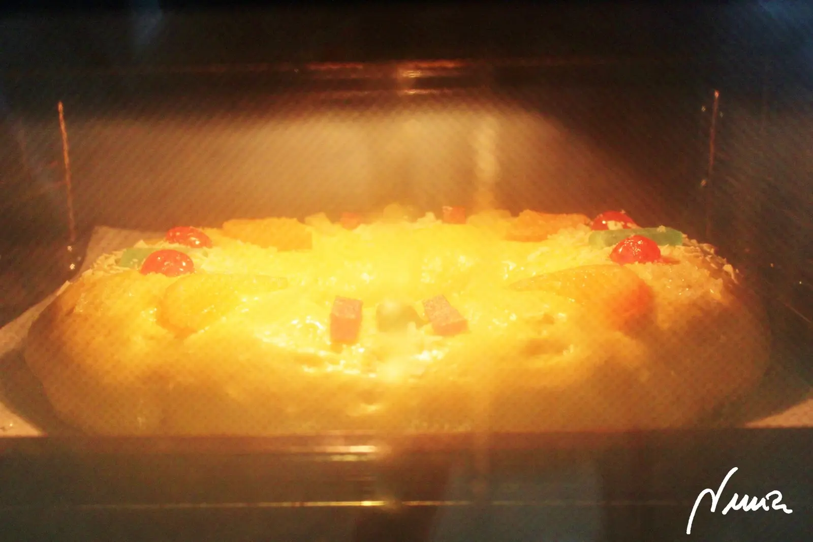 Roscón de Reyes, paso 45: 45- Meter enseguida la bandeja en el nivel medio alto del horno y calcular 18-20…