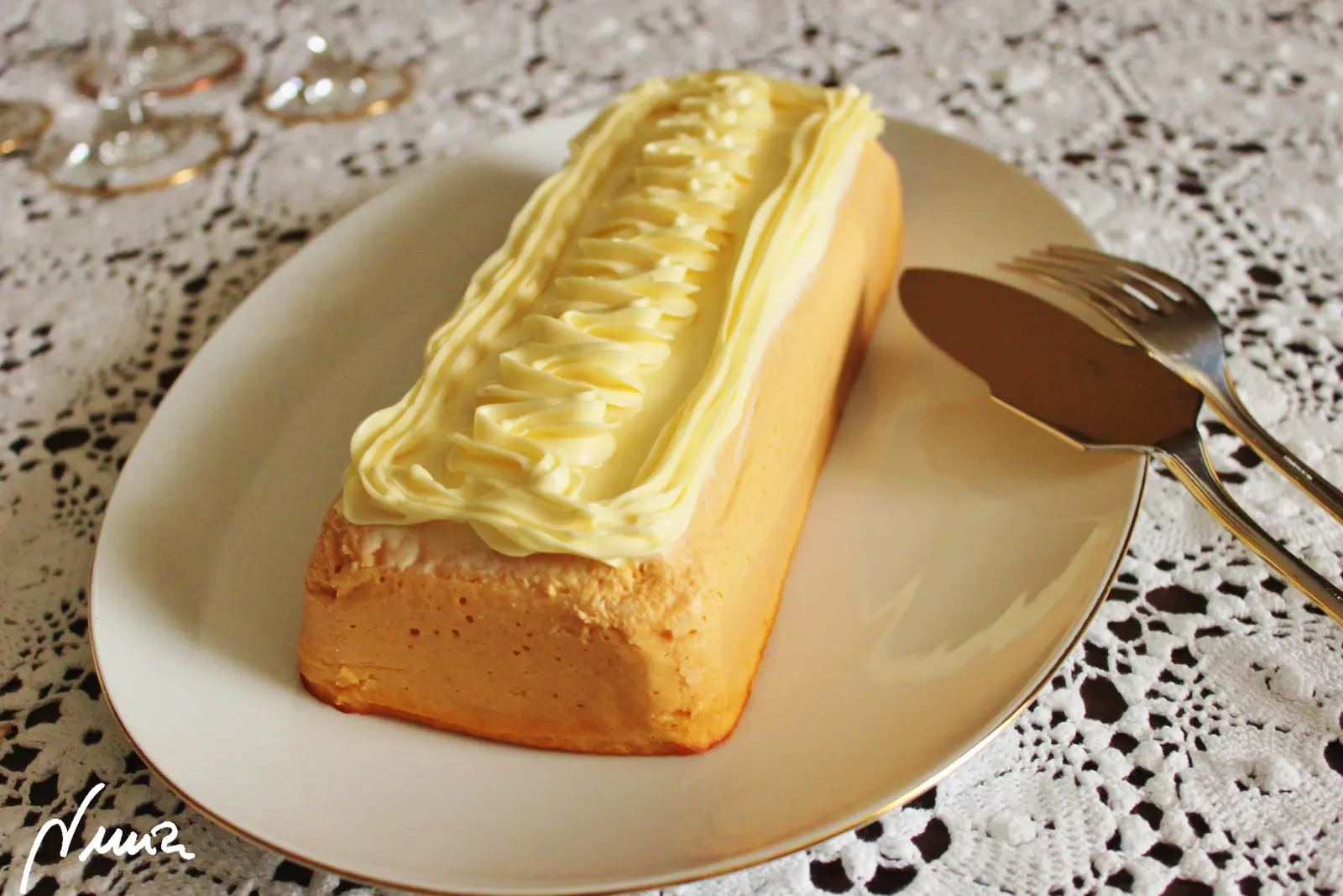Pastel de cabracho, paso 15: Se puede presentar cubierto de mayonesa (como en este caso) o con marisquera.