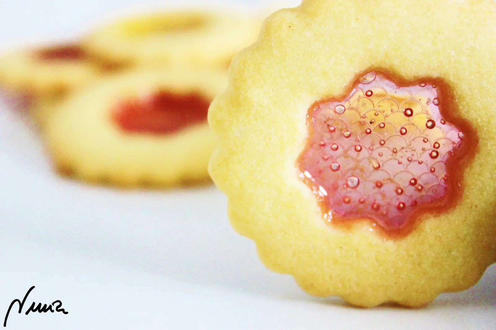 Galletas de cristal, paso 11: Cocer 10 minutos, en cuanto estén algo doradas sacarlas del horno. Hay que vigilar al…