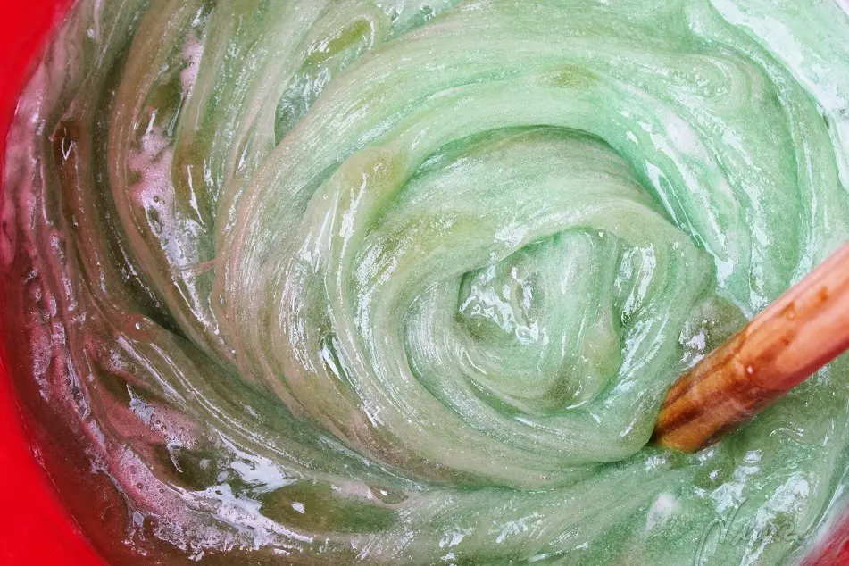 Cómo hacer detergente en gel para lavadora, proceso paso a paso, paso 31: Remover bien: