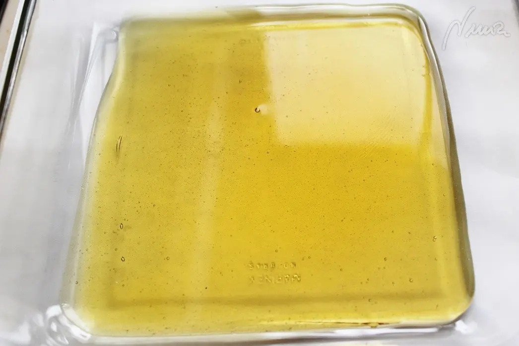 Tocino de cielo, paso 12: Colocar la fuente sobre el salvamantel y reservar: