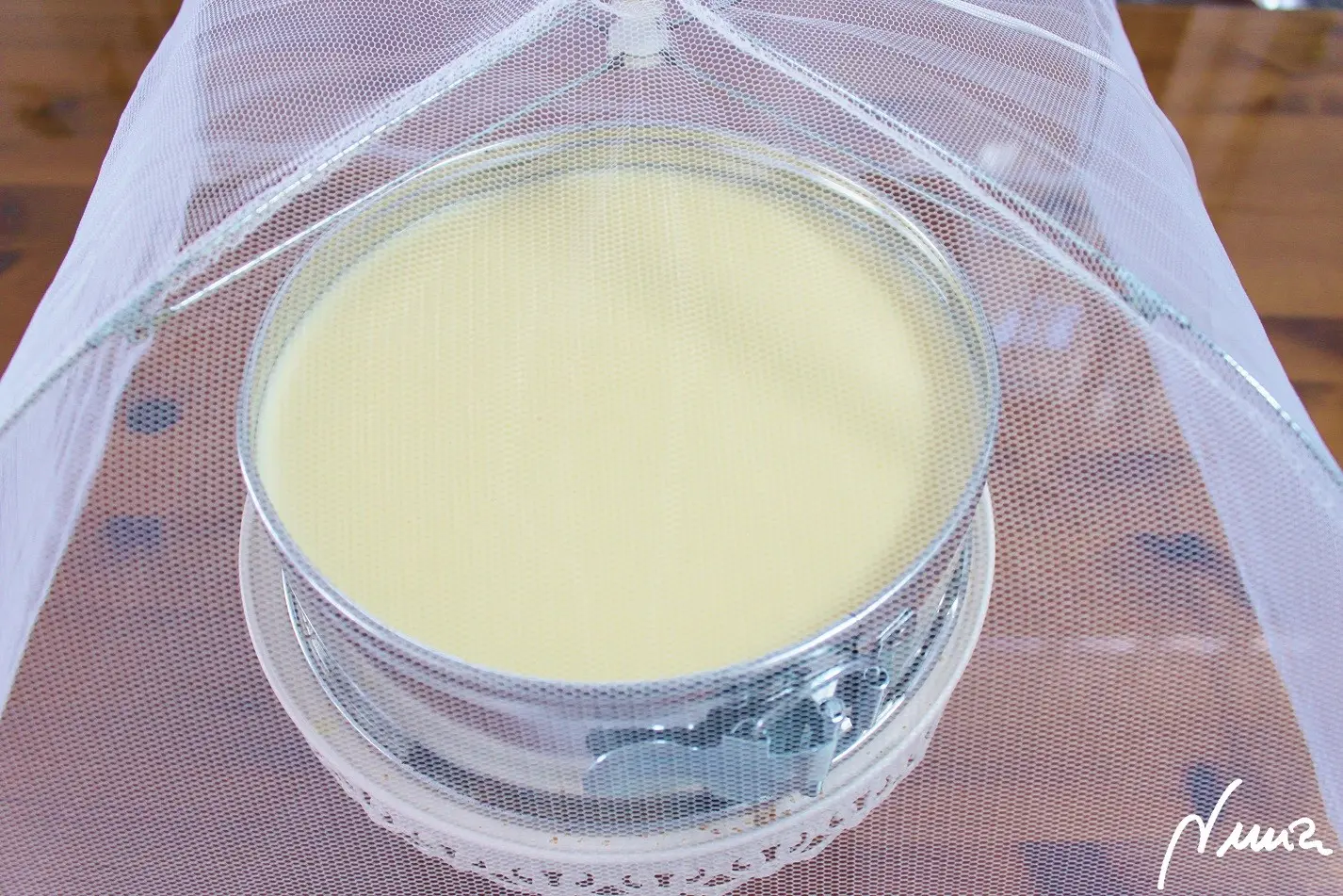 Tarta 3 chocolates, paso 19: Enfriar la tarta por completo a temperatura ambiente.